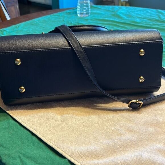 Veoelin Black Faux Leather Structured Handbag With Gold Accents & Detachable Str - Picture 8 of 9